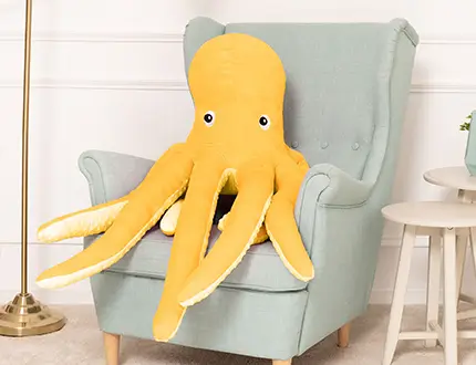 Dideli pliušiniai kalmarai